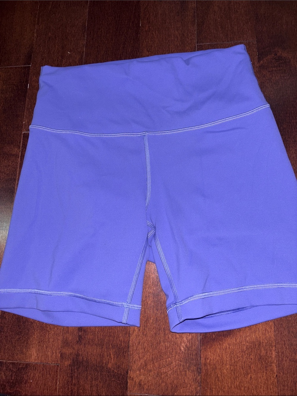 Lululemon High-Waist Purple Women’s Performance Bike Shorts NWOT